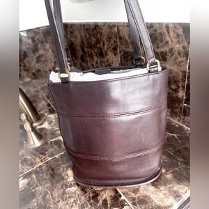 SALE💥VTG. Coach Bucket Bag